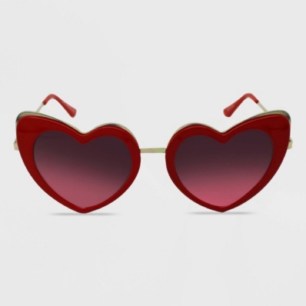 Wild Fable Women’s Heart Sunglasses in Red NWT